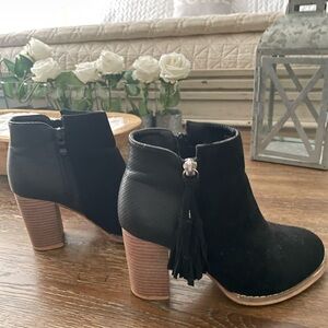 Elegant Black Ankle Booties with Tassel Accent